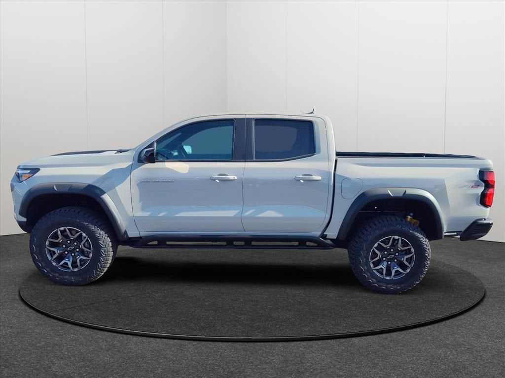 2026 Chevrolet Colorado — side profile view