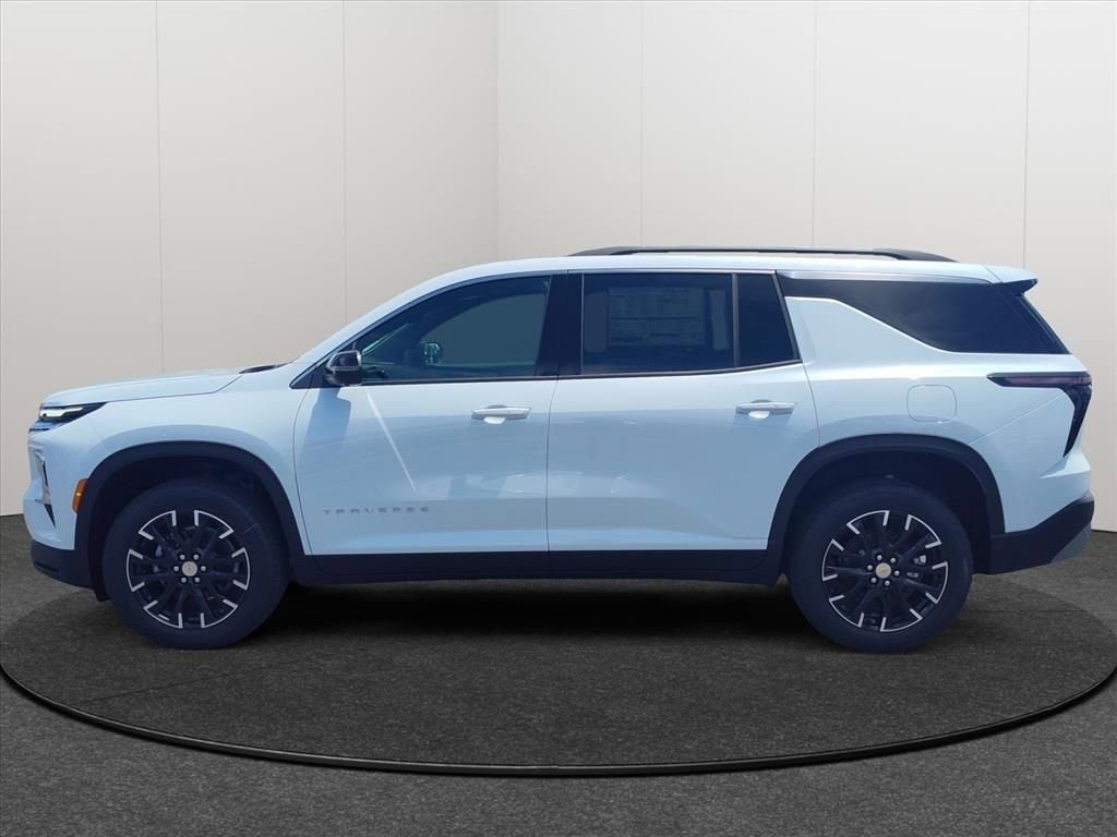 2026 Chevrolet Traverse — side profile view