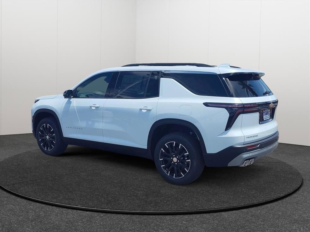 2026 Chevrolet Traverse — interior view