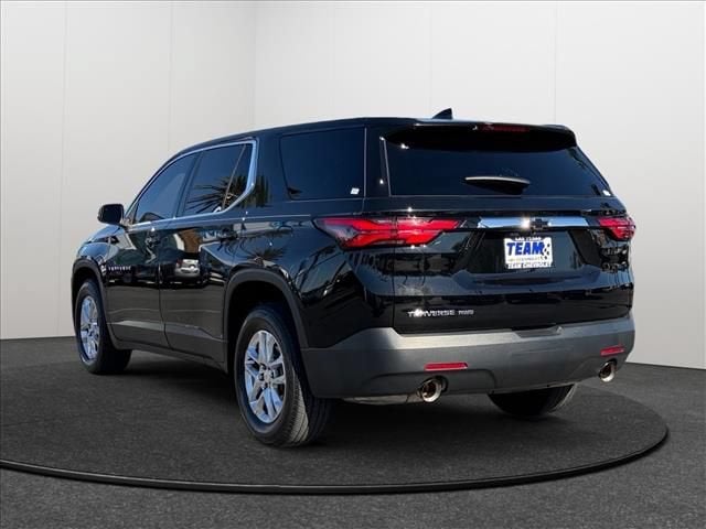 2023 Chevrolet Traverse — rear three-quarter view