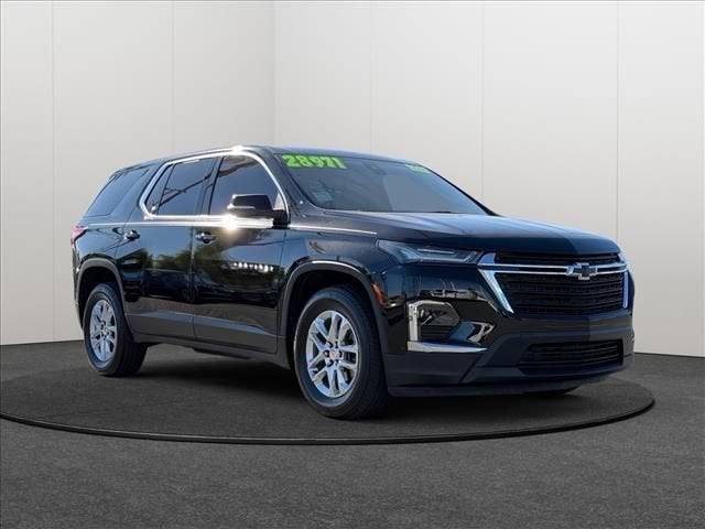 2023 Chevrolet Traverse — detail view